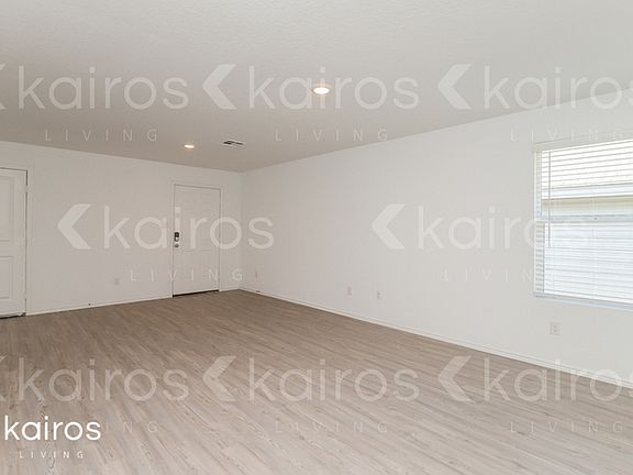 4th image of 14419 Estuary Pl
