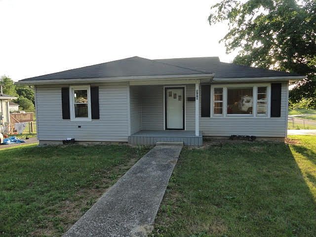 1st image of 308 Comer Ave