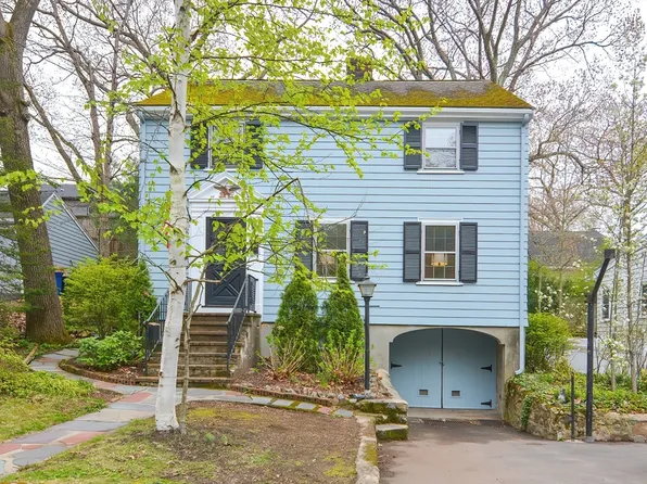 125 Boardman Ave, Melrose, MA 02176