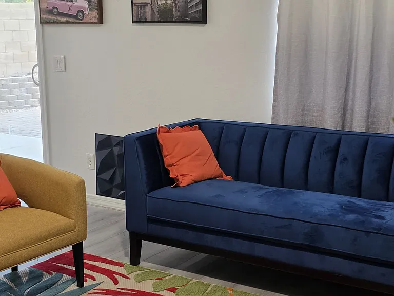 S 35th Pl — Photo 40