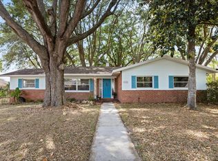 9752 County Road 121, Wildwood, FL 34785