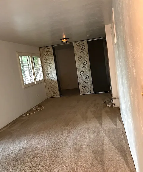 Highland Dr — Photo 5