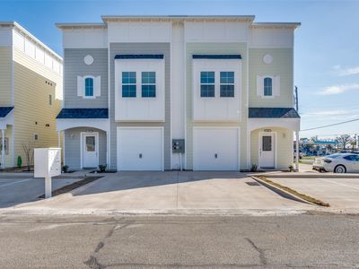 104 Market St, Lake Dallas, TX, 75065
