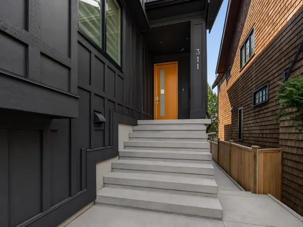 3118 W 42nd Ave, Vancouver, BC V6N 3G4