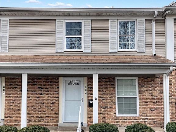 2nd image of 1002 Mersey Bend Dr