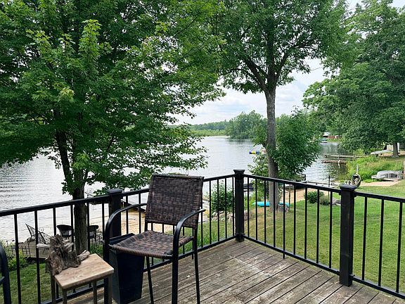 3rd image of 16155 Birchwood Dr