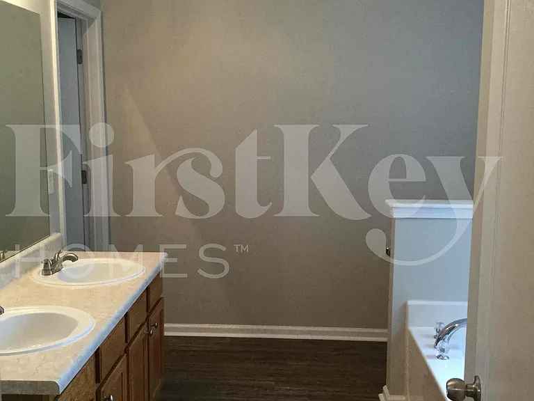 11540 Alicias Ct — Photo 9