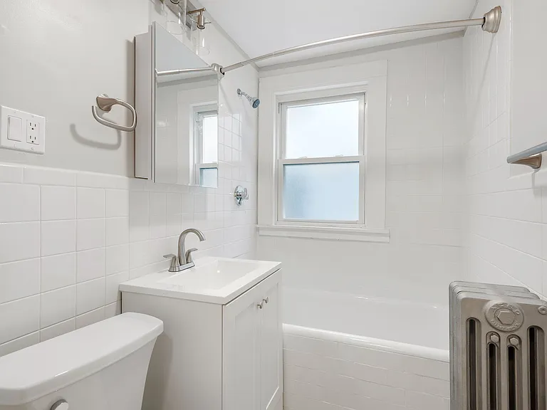 12 Ashland St #1L — Photo 16