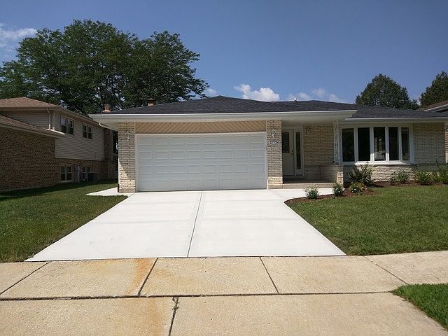 1st image of 17736 64th Ct #1