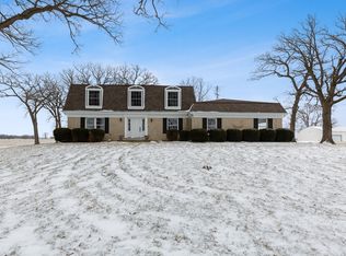 10N887 Peplow Rd, Hampshire, IL 60140