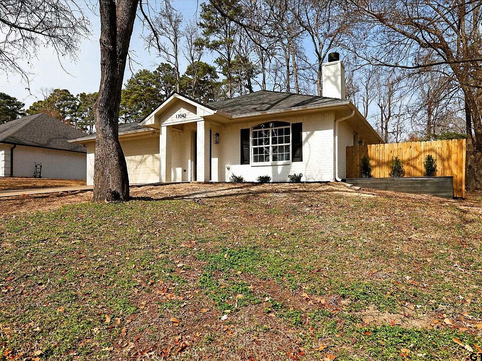 1st image of 17042 Mary Martin Dr