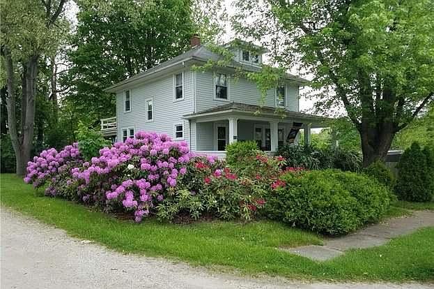 1st image of 456 Burns Ct #2