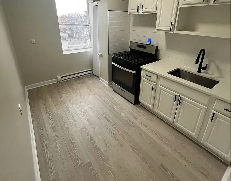 148 Palm St #5C