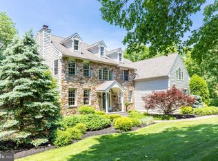 1019 Regimental Dr, West Chester, PA 19382