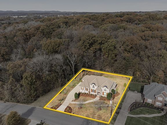 5th image of 1235 Ben Hill Blvd