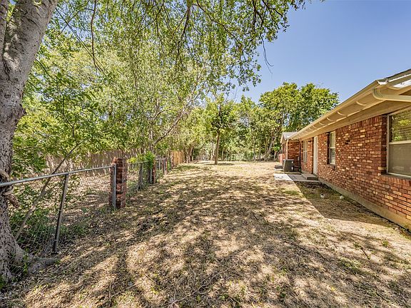 5th image of 5008 Rector Ave