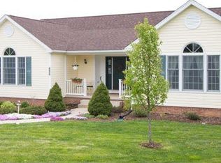 450 Battlefield Bluff Dr, New Market, VA