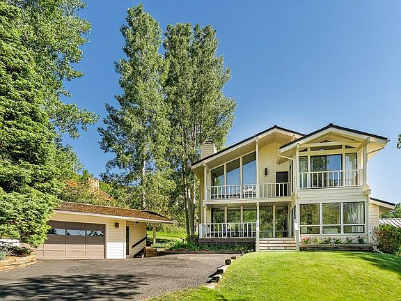 Front of Home and detached Garage + Office