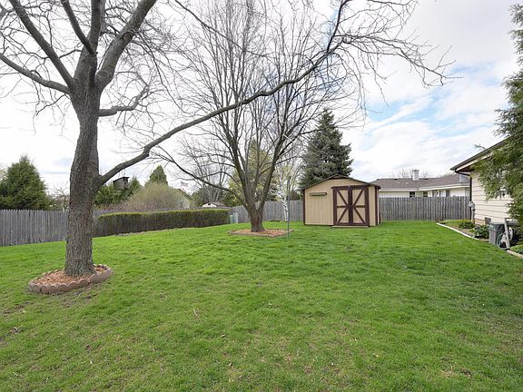 2nd image of 1512 Cedar Dr