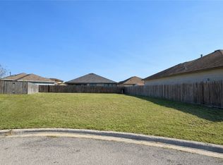 7210 S Lake Bliss Cir, Corpus Christi, TX 78414