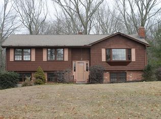 51 Reservoir Rd, Lebanon, CT 06249