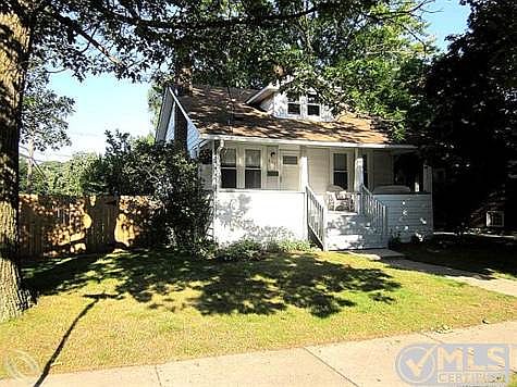 601 Hilldale