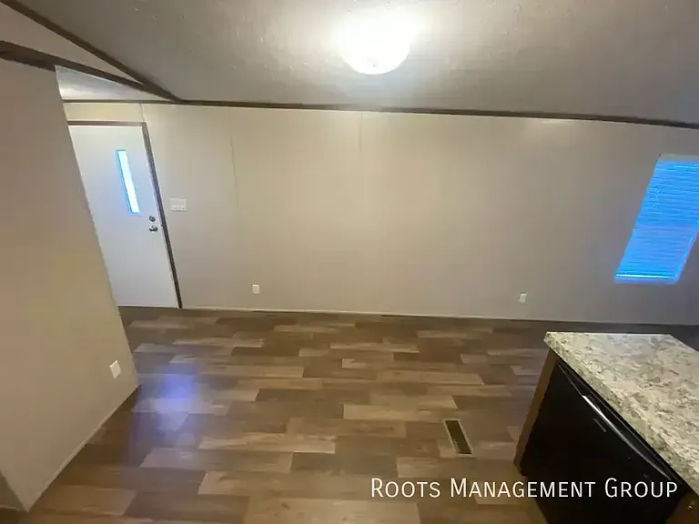 131 Eldridge Ln #131 — Photo 6
