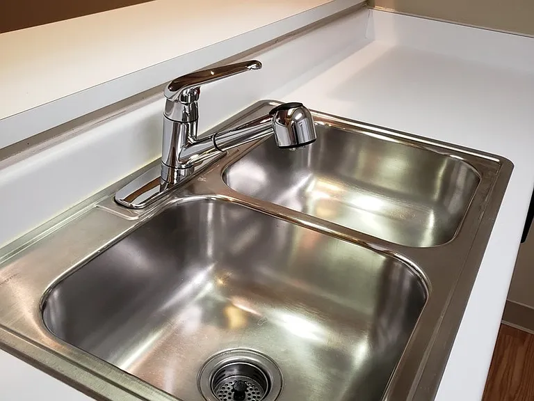Deer Park Apartments — Photo 14