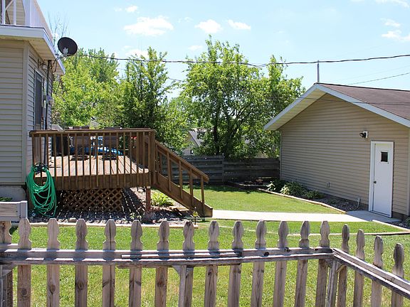 5th image of 214 3rd Ave