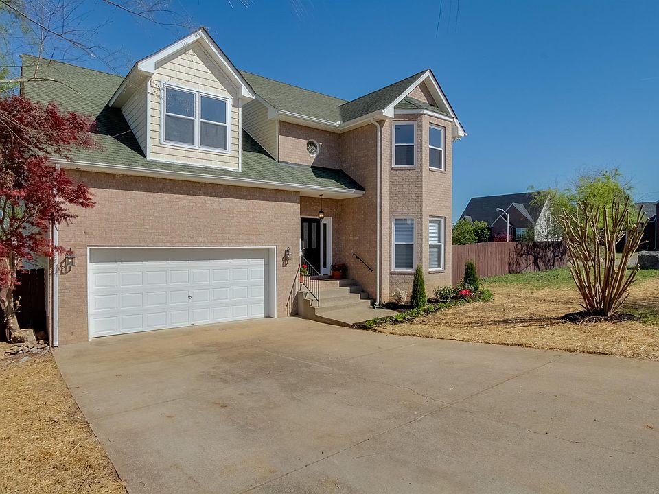 1st image of 3414 Westbrook Dr