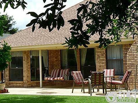 4th image of 4210 Portales Dr