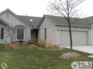 7303 Green Meadow Ln #74, Canton, MI 48187