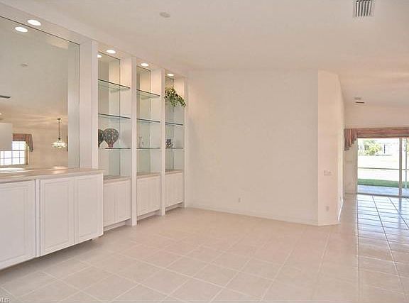 3rd image of 3316 Cayman Ln