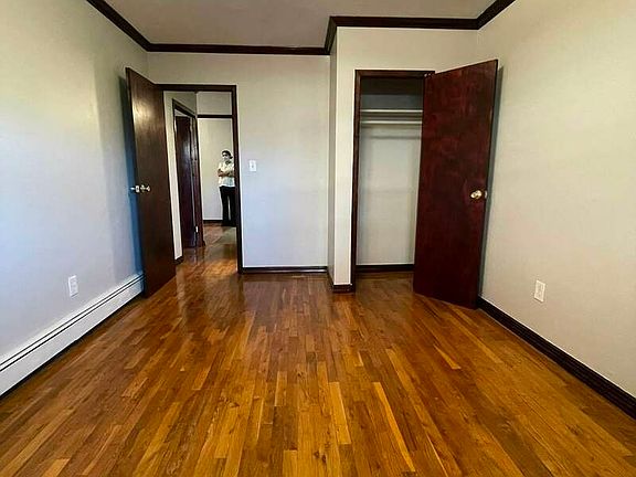 5th image of 25-01 45th St #1G