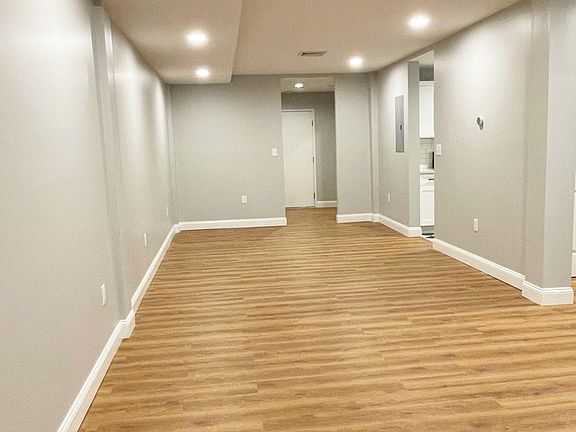 5th image of 10 Weston Ave #112B