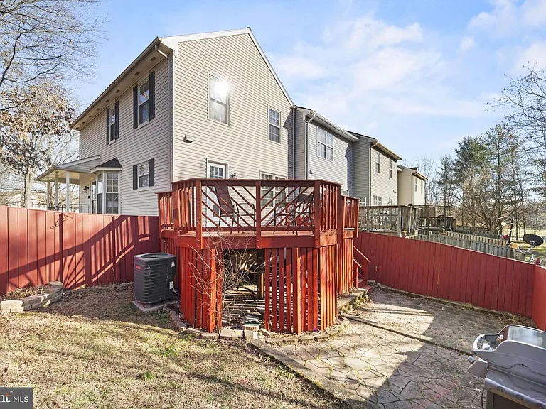 13689 Water Springs Ct — Photo 33