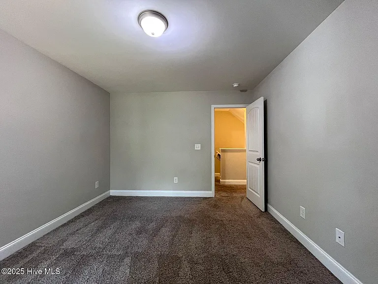 188 Sandy Springs Rd — Photo 38