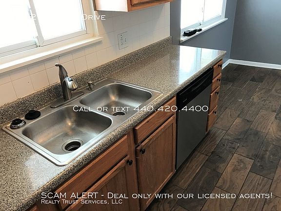 5th image of 6622 Tamarind Dr