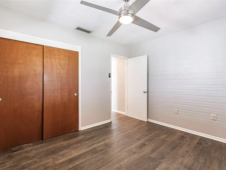 1720 Colleen St — Photo 29
