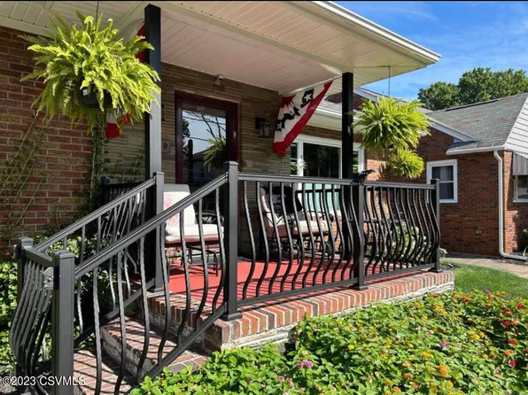 69 N Dawes Ave, Kingston, PA 18704