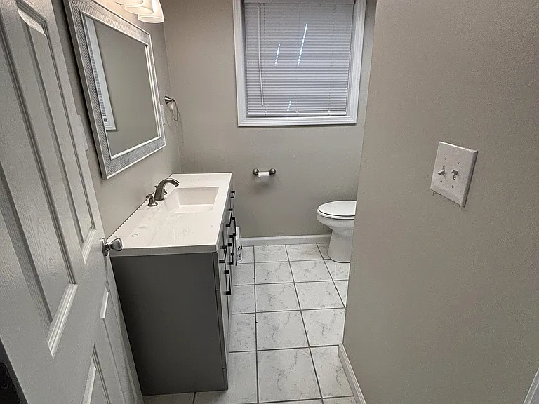 108 White St — Photo 27