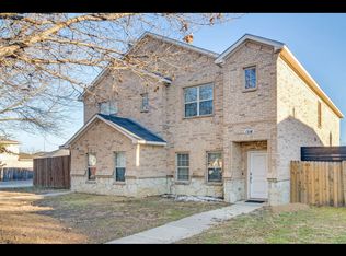 1914 High Meadow Dr, Garland, TX 75040
