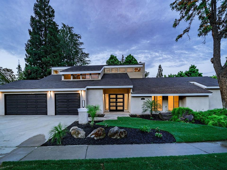 1st image of 555 E Serena Ave