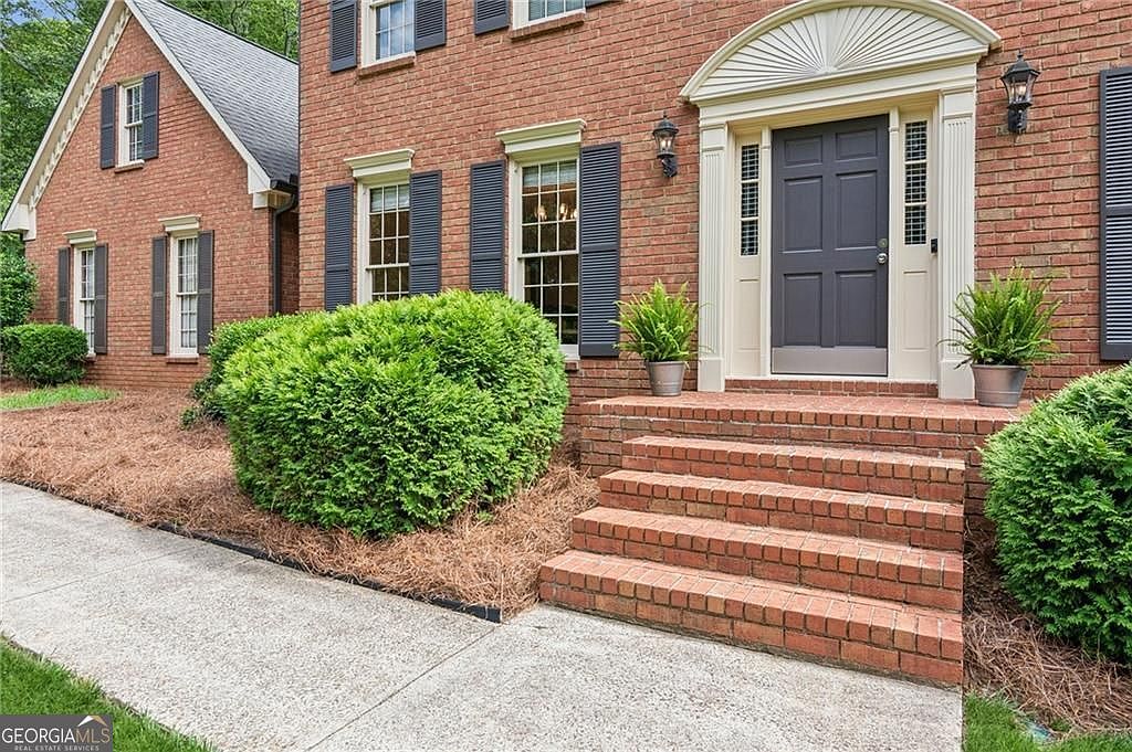 6165 Pin Oak Ln, Alpharetta, GA 30005 | Zillow