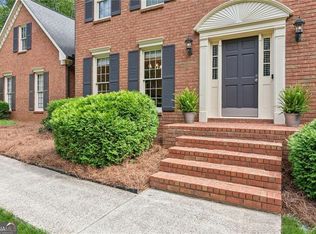 6165 Pin Oak Ln, Alpharetta, GA 30005