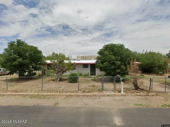 731 E Valle De Las Rosas, Green Valley, AZ 85614
