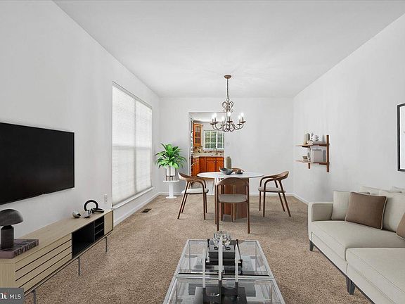 3rd image of 8737 Hackney Dr