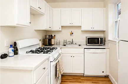 14 Fairbanks St #6 — Photo 4