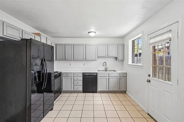 602 Arnold Ave — Photo 5
