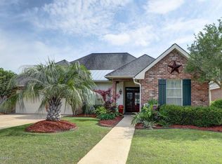 106 Cornish Pl, Youngsville, LA 70592